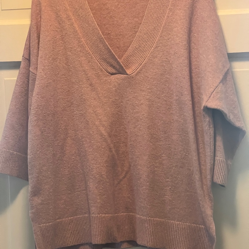 J. Jill Soft Pink V-Neck Sweater Size Medium